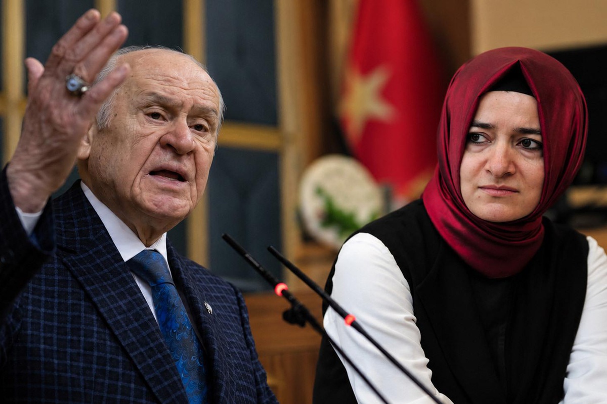 Bahçeli'den fon vurgunu mesajı: Bu suçları işleyenlerin en ağır şekilde cezalandırılmasını milli bir vazife olarak görmekteyiz