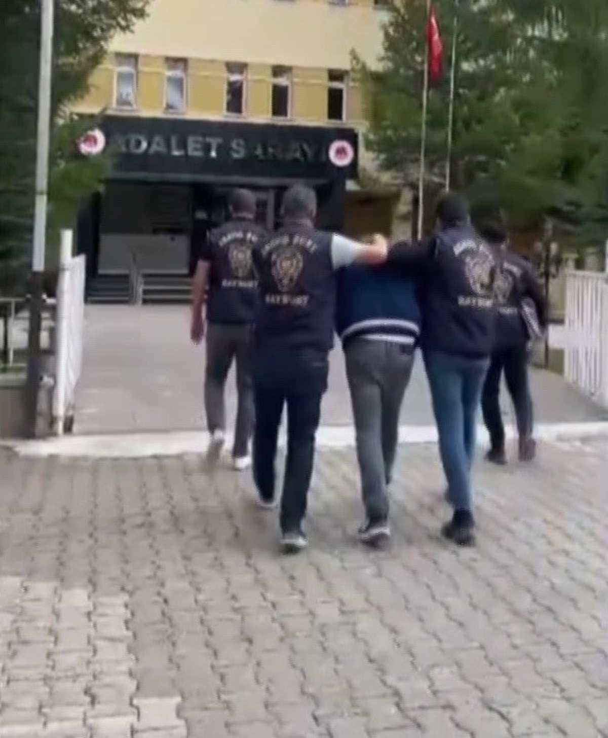 Bayburt'ta başlayan soruşturmada 29 dolandırıcılık olayına karışan şüpheli tutuklandı