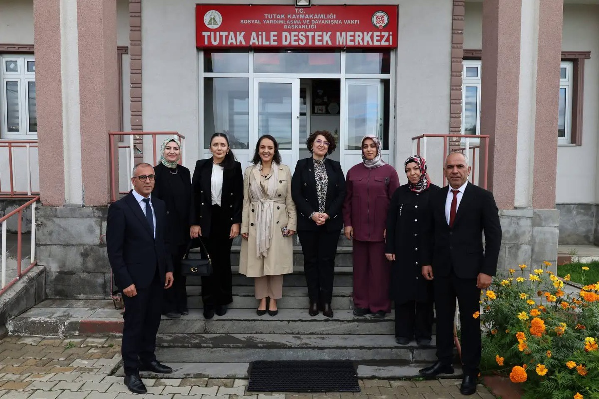 Betül Bozkurt’tan Tutak’ta Aile ve Kadın Kooperatifi Ziyaretleri