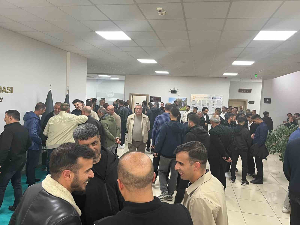 BİNTSO seçimlerinde Kadir Çintay'ın Mavi Listesi 10 meslek grubunun 9'unda kazandı