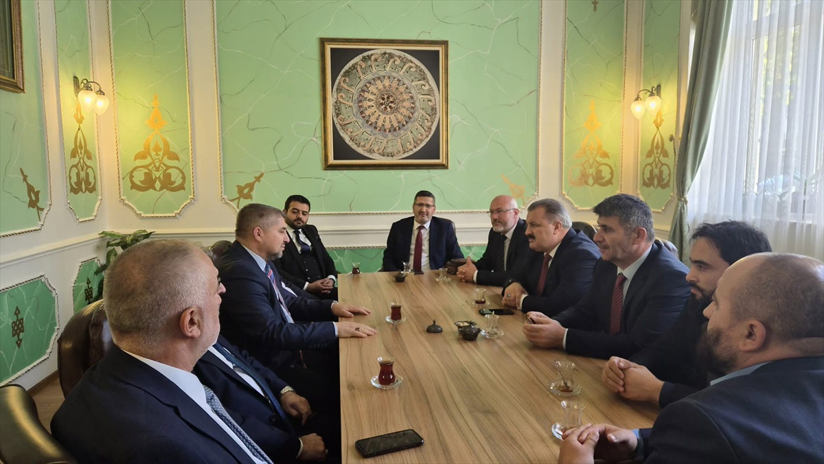 Edirne Müftüsü Çakır, Bulgaristan Başmüftüsü Hasanov ile din hizmetlerini görüştü