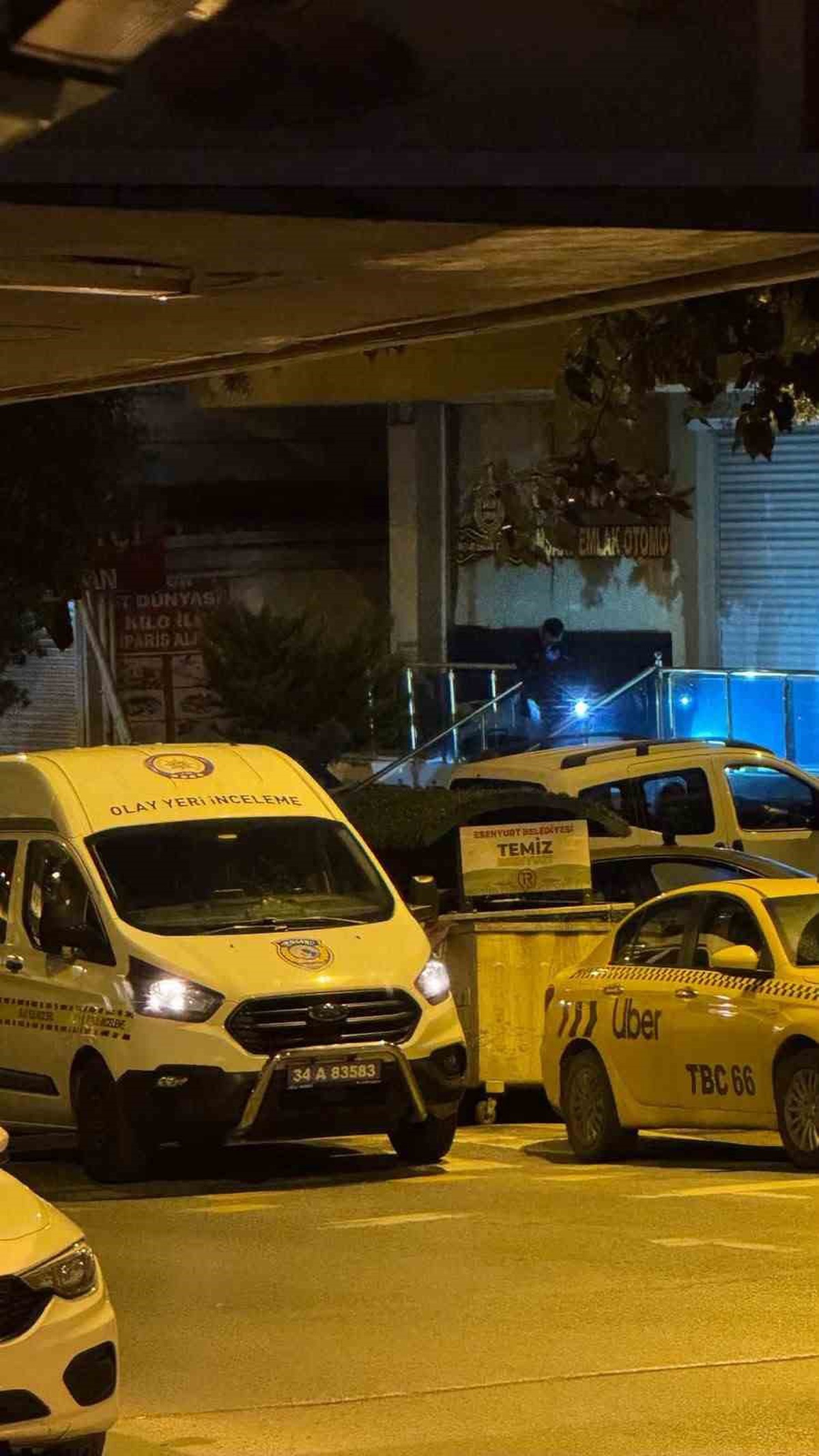 Esenyurt'ta emlak ofisine molotof atıldı, polis yakalama çalışması başlattı