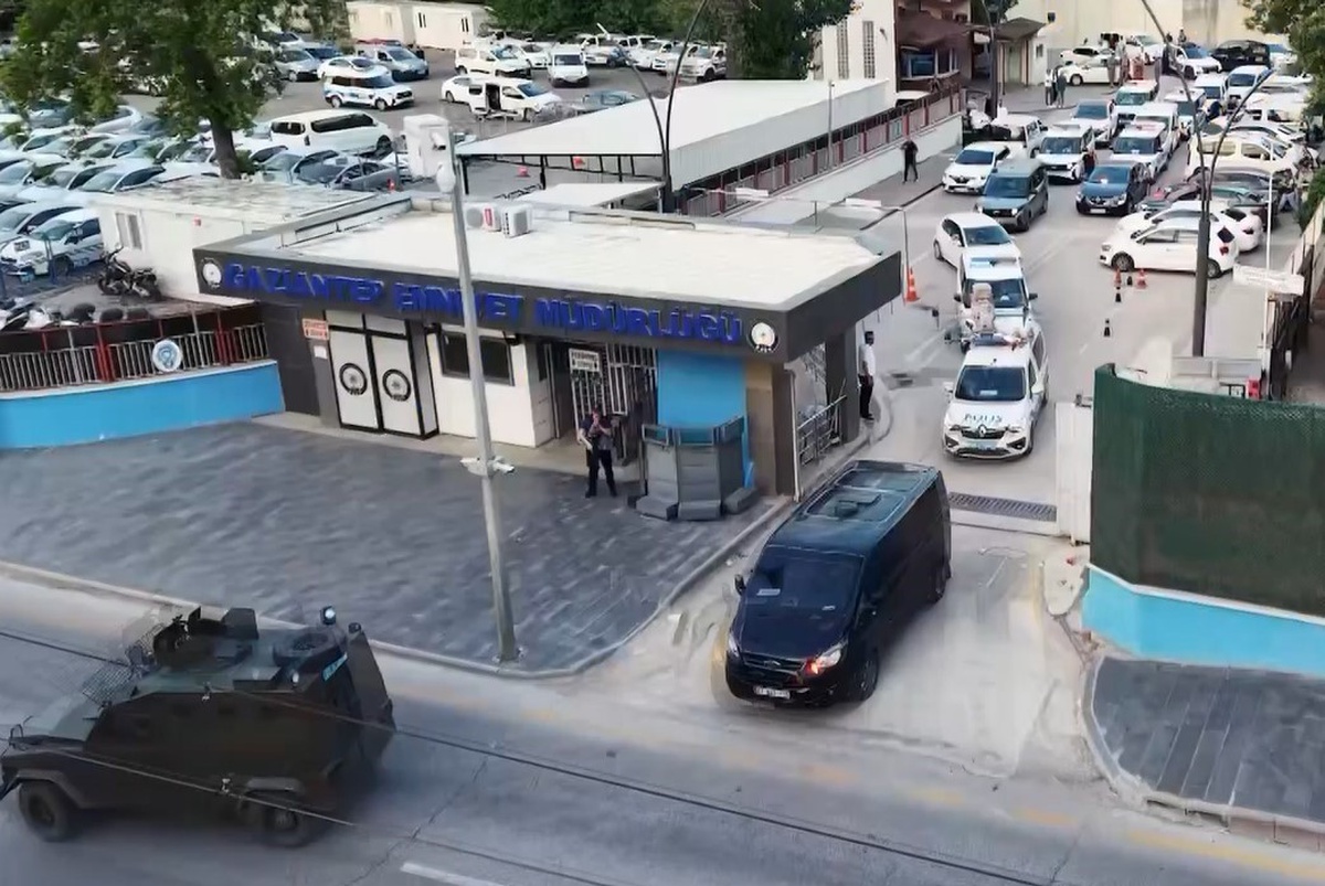 Gaziantep'te aranan şüphelilere yönelik operasyonda 155 şüpheli yakalandı