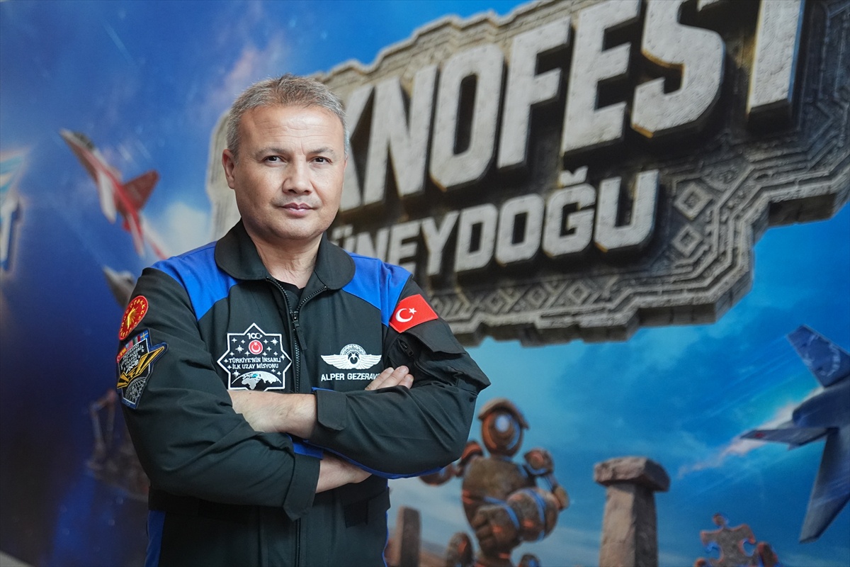 Gezeravcı, Şanlıurfa'da altyapının Türkiye'yi uzay ekosistemine katabileceğini söyledi