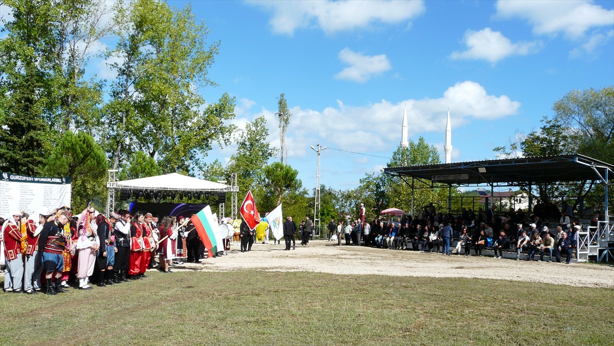 Sinop Gerze'de Yenikent GürzüFest 2026 başladı, Belkıs Akkale sahne alacak