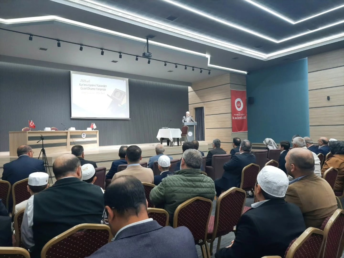 Tekirdağ'da Kur'an okuma Marmara finalinde Sare Kaya ve Berat Tepe birinci oldu