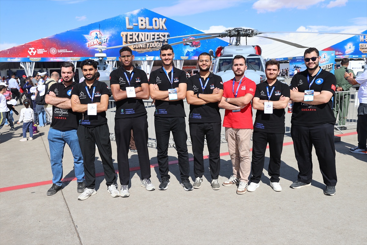Yabancı öğrenciler Şanlıurfa'daki TEKNOFEST Güneydoğu'ya hayran kaldı