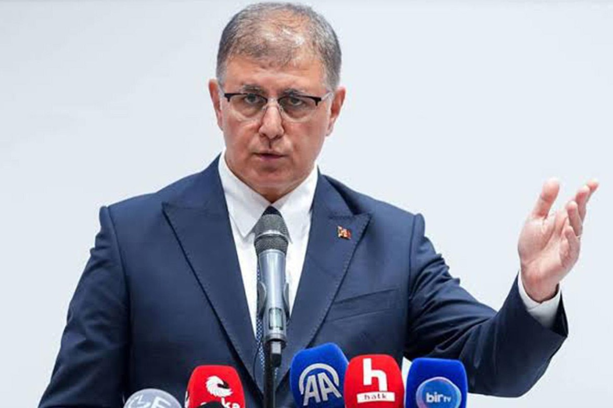 AK Parti'ye geçiş iddiası sürerken Cemil Tugay'dan dikkat çeken yanıt
