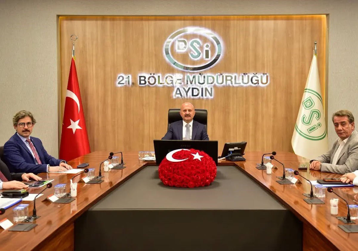 Aydın'da Hayvanları Koruma Kurulu, sahipsiz hayvan çalışmalarını değerlendirdi
