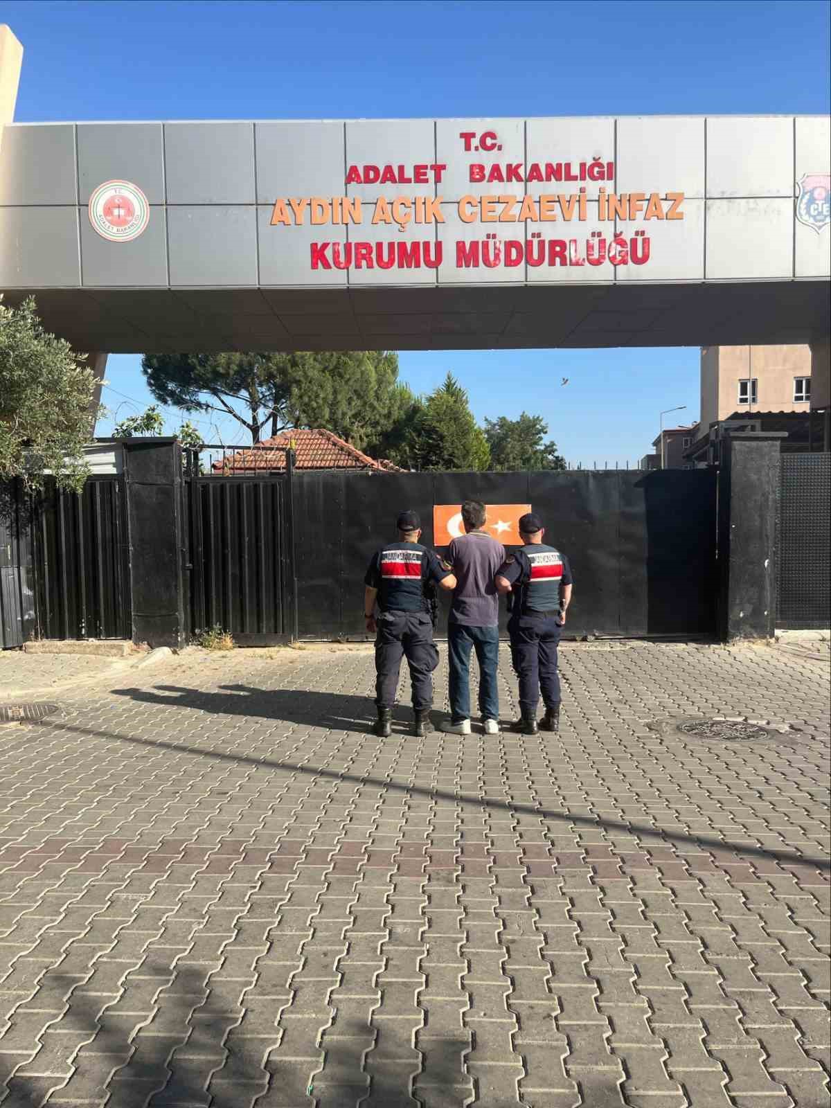 Aydın Efeler'de silahla tehditten 7 yıl 4 ay hapis cezası alan hükümlü yakalandı