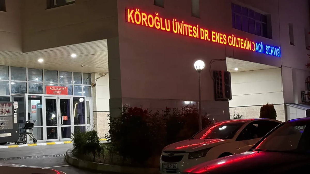 Bolu'da eşiyle tartışan alkollü şahıs evinde kendini bıçakla yaraladı