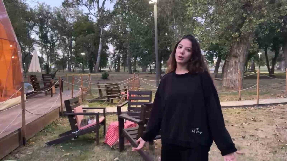 Edirne'de kedi, bahçedeki yılanla mücadele etti; o anlar kameraya yansıdı