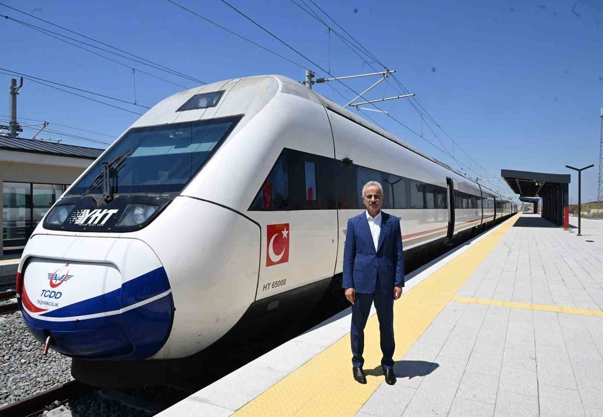 Halkalı-Kapıkule’de seyahat süresi 4 saatten 1,5 saate düşecek