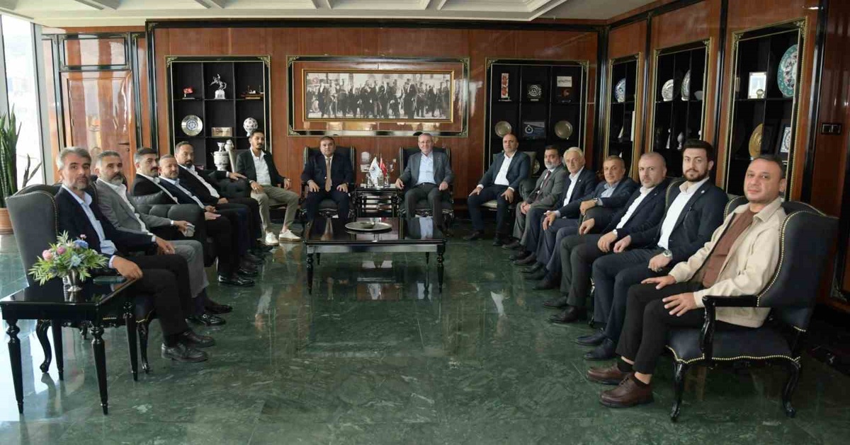 SİMDER, STSO Başkanı Murzioğlu'nu ziyaret etti; inşaat sektörünün sorunları görüşüldü