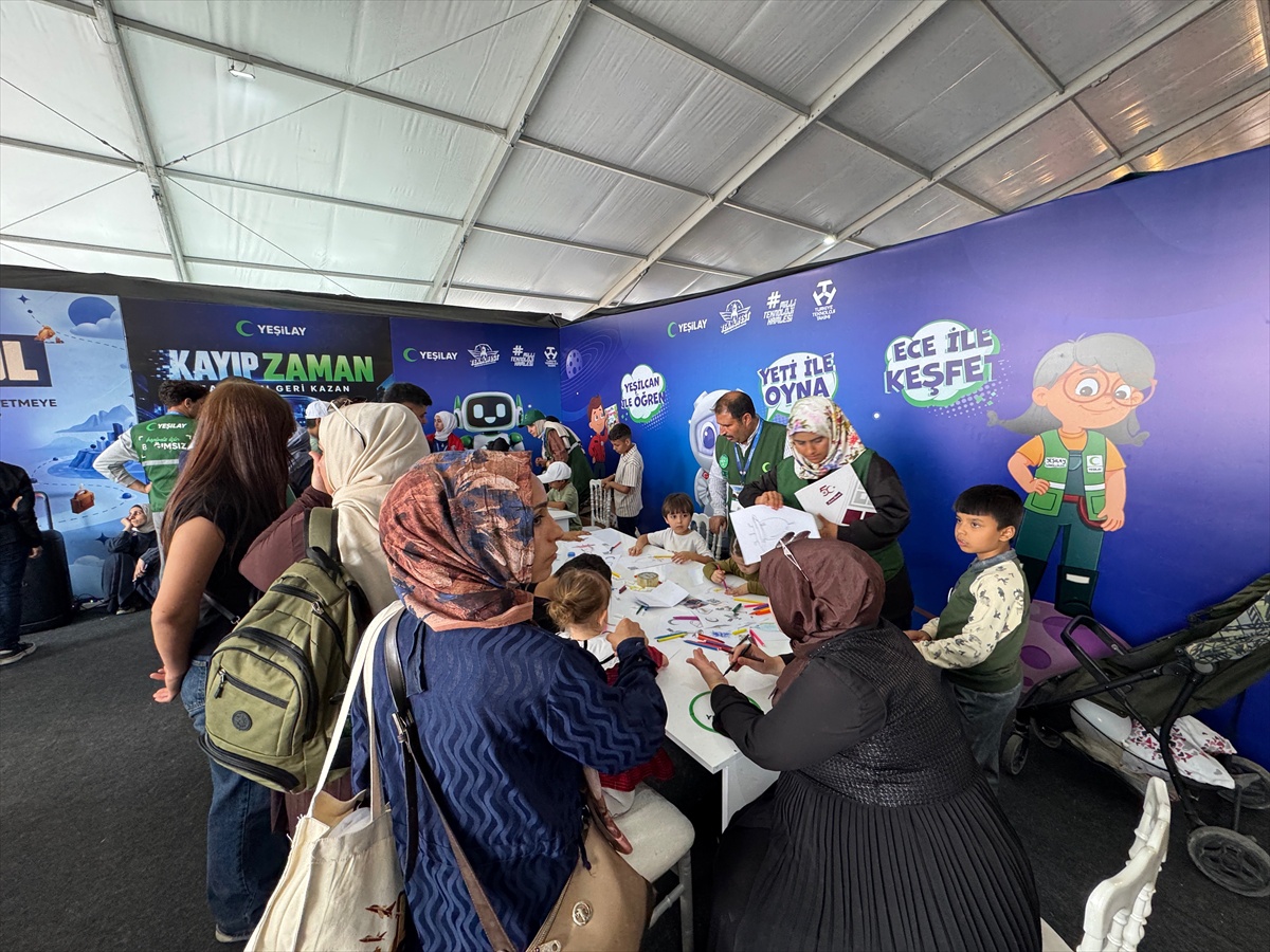 Yeşilay'ın TEKNOFEST Güneydoğu yarışması finalinde 32 takım mücadele etti