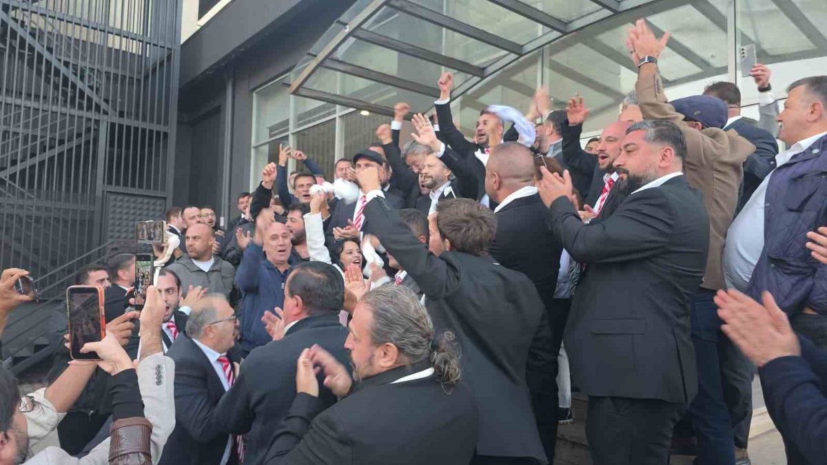 Yüksel Balcı, Karadeniz Ereğli TSO'da 7 grubun 4'ünü kazanarak başkan seçildi