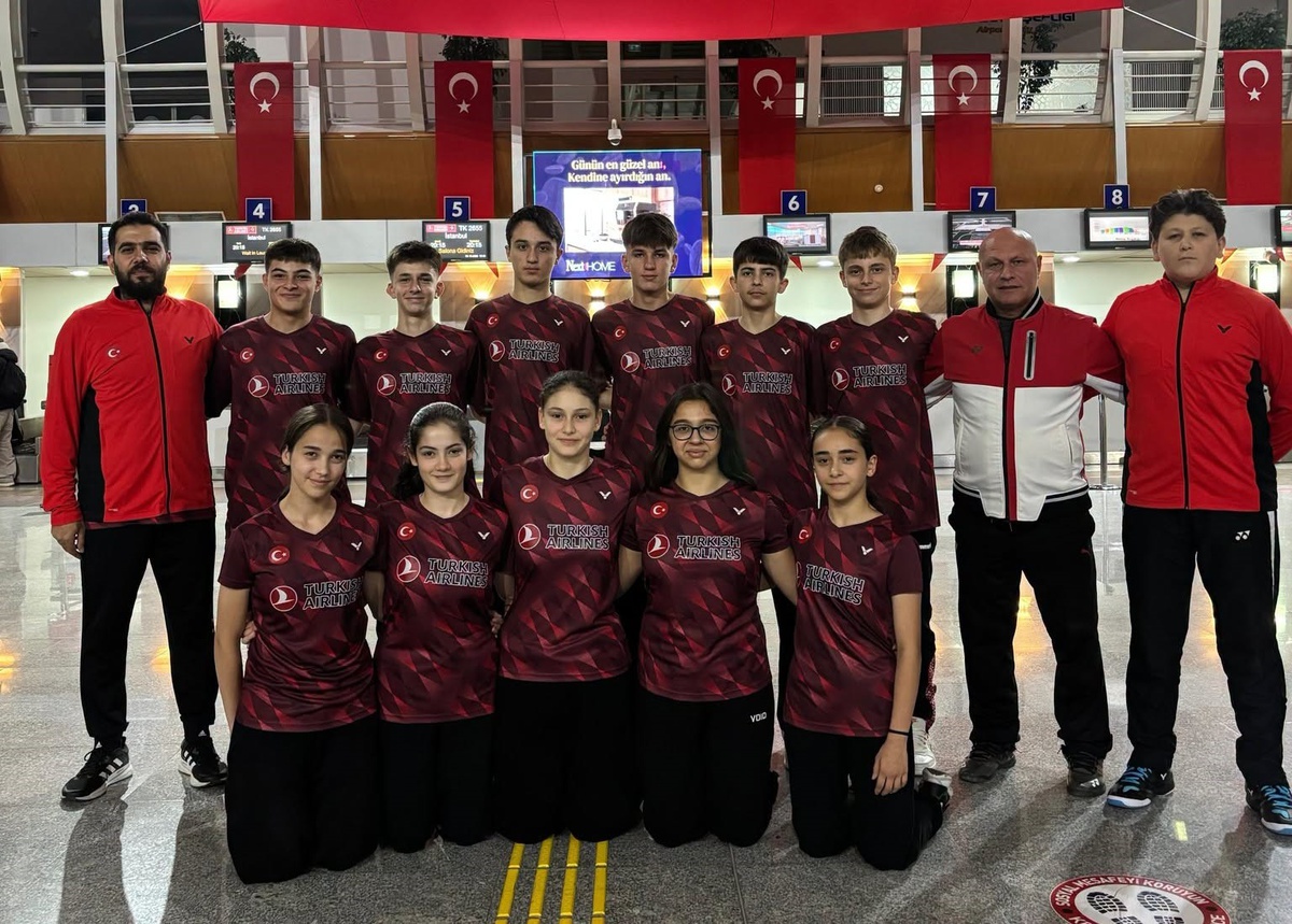 15 Yaş Altı Badminton Milli Takımı, Erzincan kampını tamamlayıp Norveç'e hareket etti