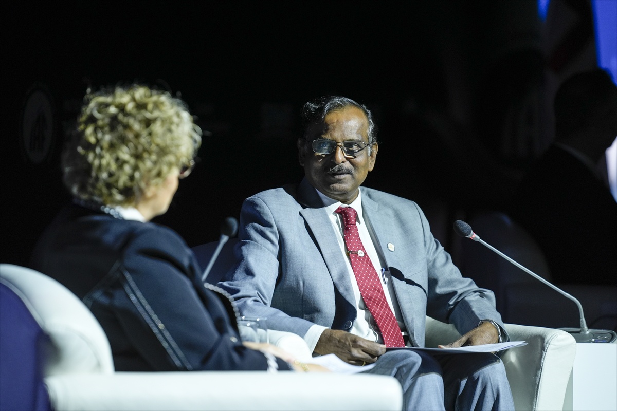 77. Uluslararası Uzay Kongresi'nde ajans başkanları Antalya'da işbirliğini vurguladı