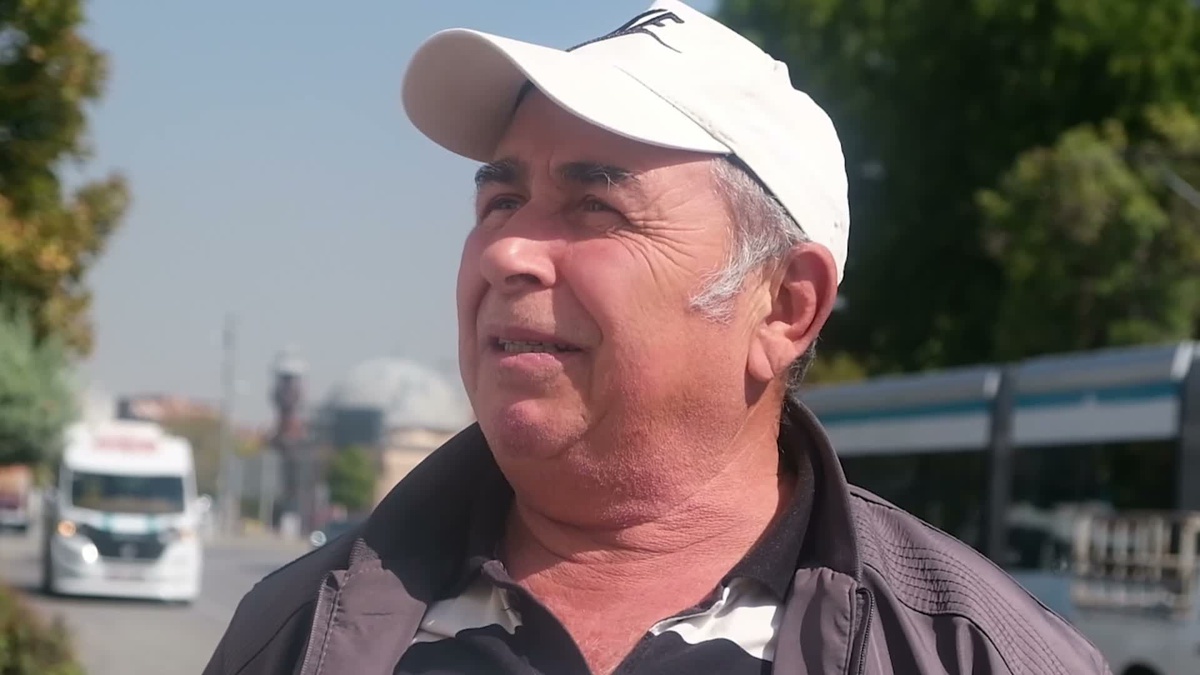 Bazı Konyalılar artan fiyatlar nedeniyle harcamalarını kısmak zorunda kaldı