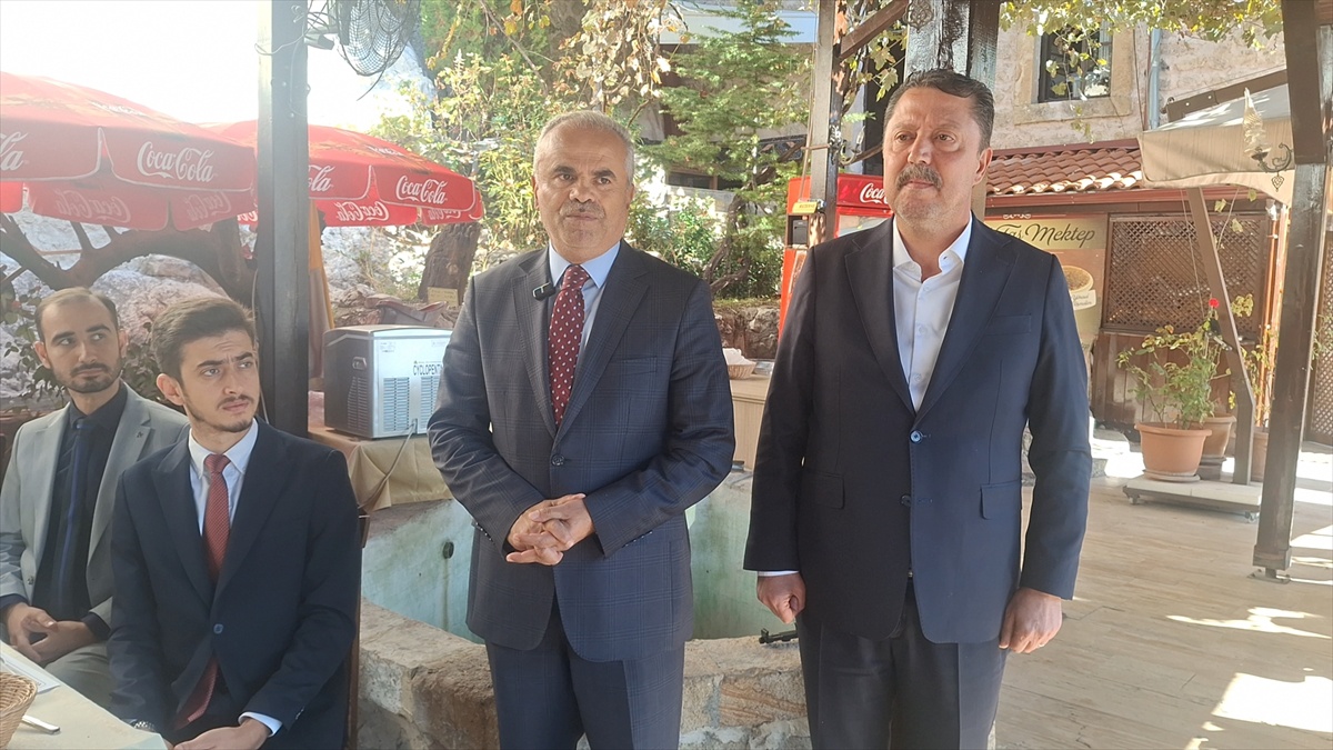 Beypazarı Belediye Başkanı Kasap, din görevlileriyle Taşmektep'te kahvaltıda buluştu