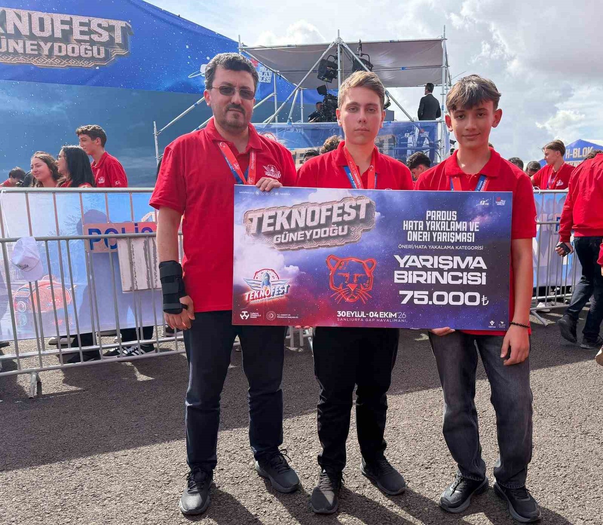 Borsa İstanbul Başakşehir MTAL, TEKNOFEST Pardus yarışmasında Türkiye birincisi oldu