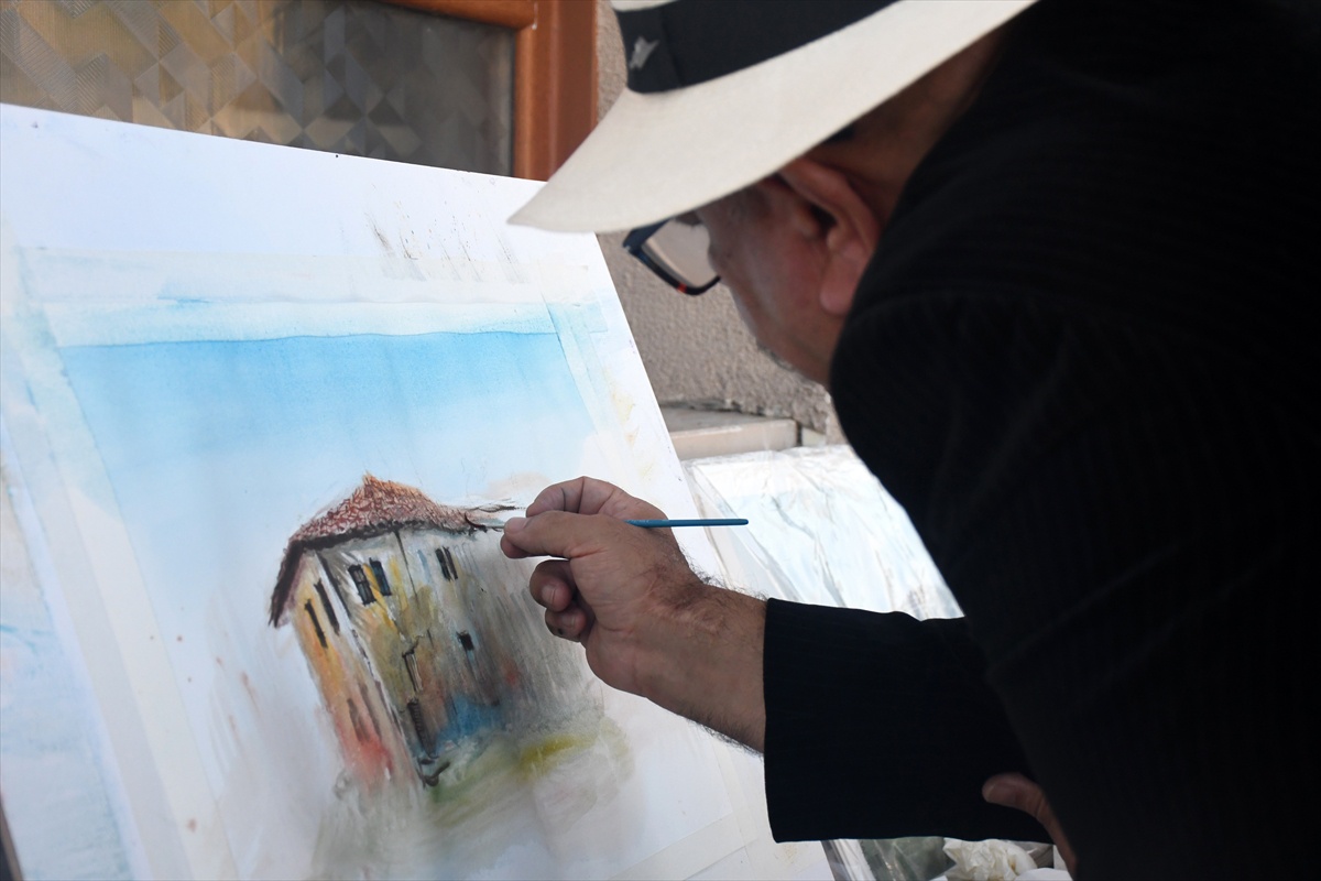 Düzce'deki suluboya festivalinde 81 ressam Akçakoca'yı tuvale taşıyor