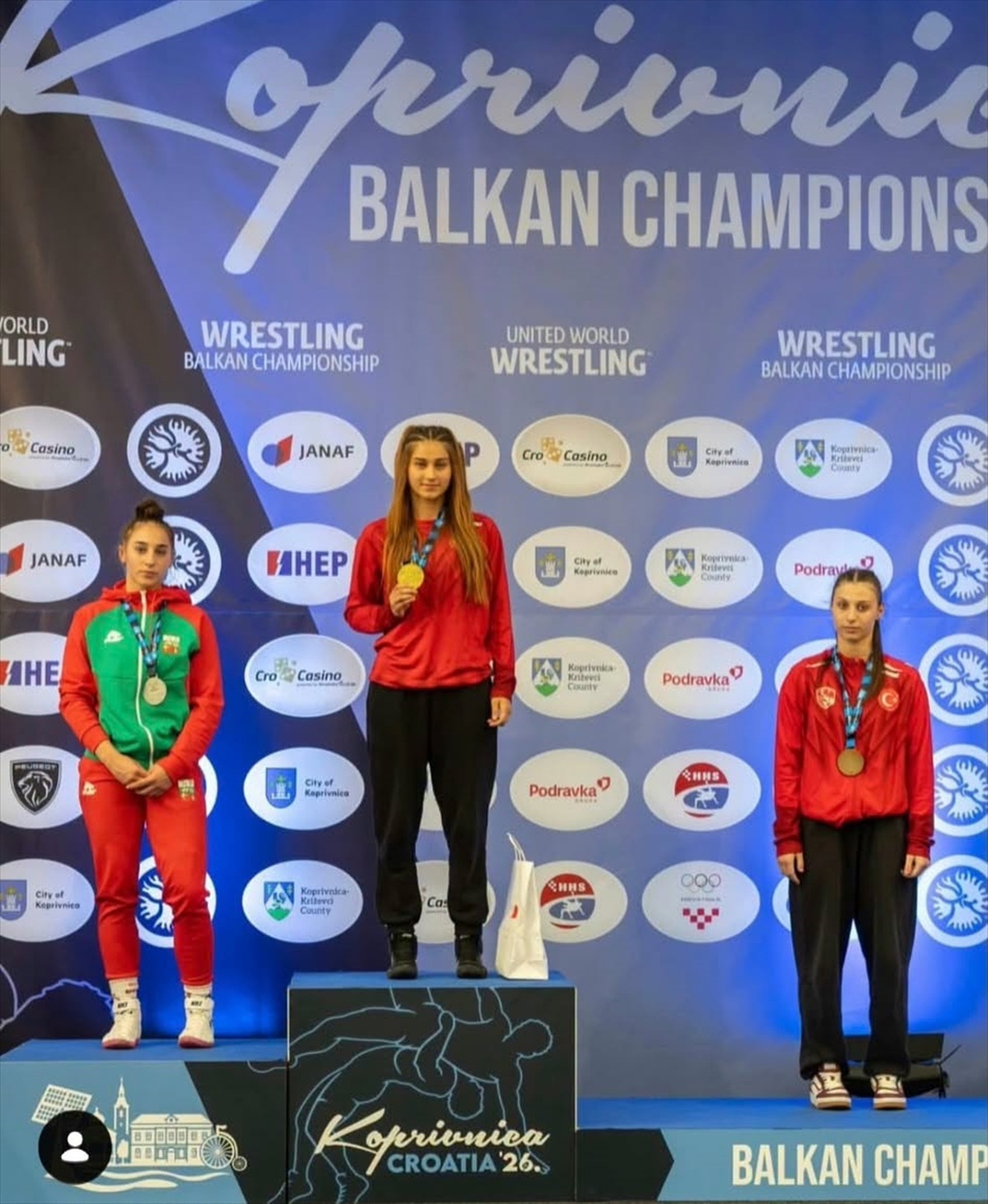 Edirne TOHM sporcuları U20 Balkan Güreş Şampiyonası'nda 2 altın, 1 bronz kazandı