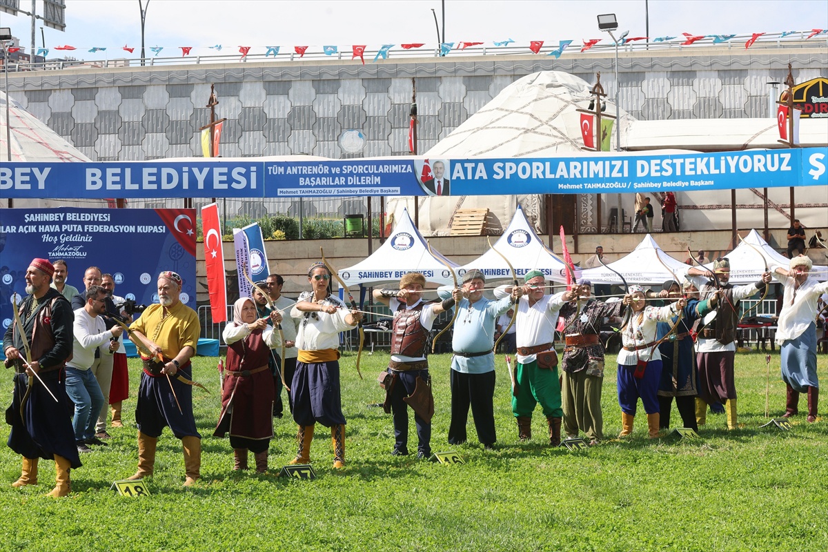 Gaziantep'te 50 yaş üstü 120 lisanslı sporcu Aksaçlılar Puta Kupası'nda yarıştı