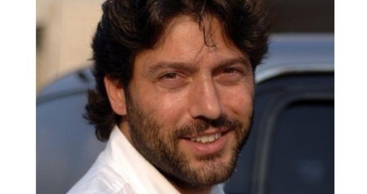 Gökhan Arsoy kimdir, ne iş yapıyor? Göksel Arsoy'un oğlu Gökhan Arsoy kaç yaşında, nereli, eşi kim?