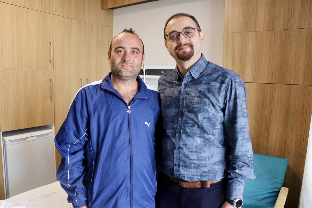 Gümüşhane'de bel fıtığı hastası, KTÜ Farabi'de kapalı ameliyatla 4 saat sonra yürüdü
