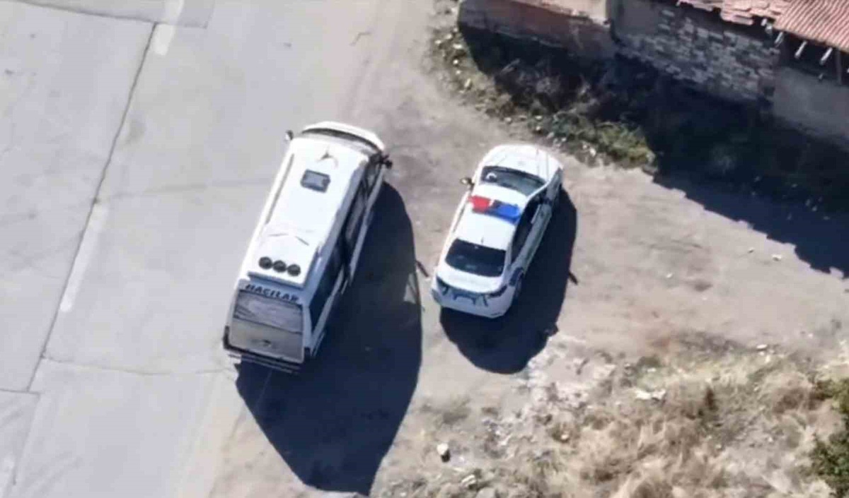 Kırıkkale'de denetimden kaçan minibüsçü dronla yakalandı, 11 bin 629 lira ceza aldı