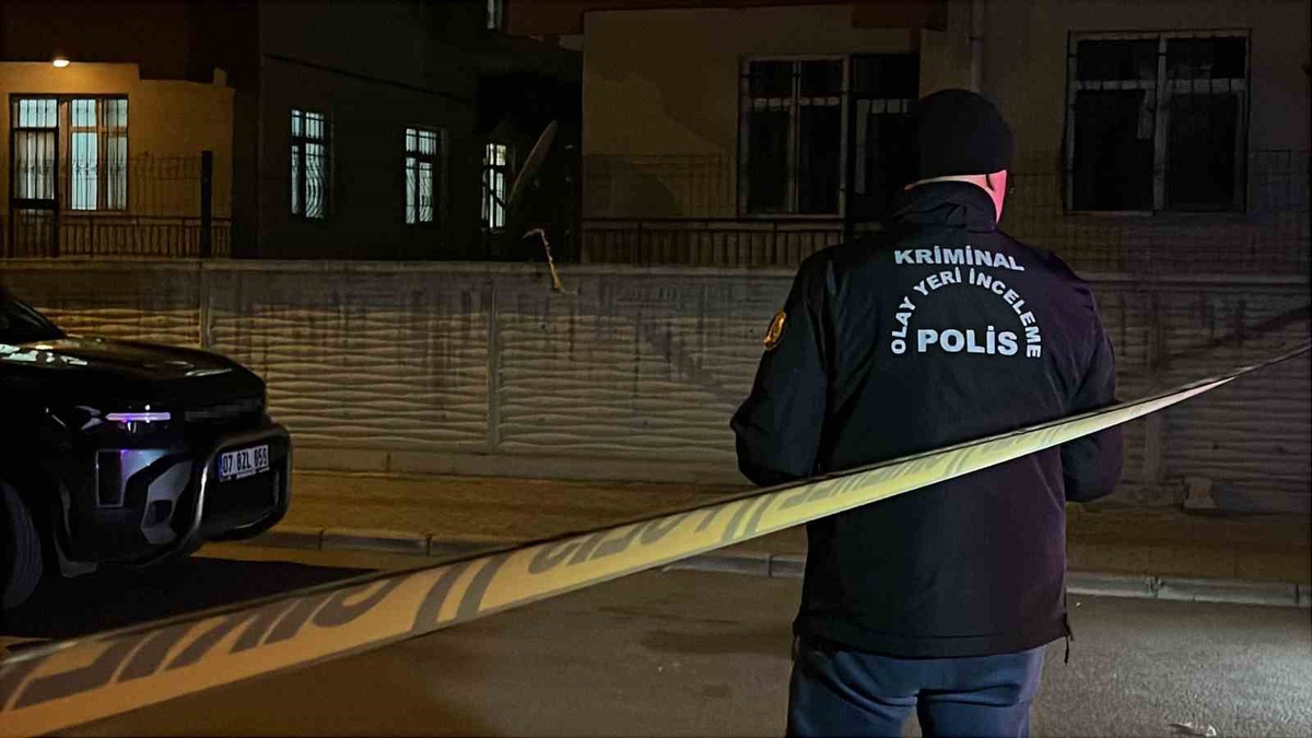 Konya'da boşanma aşamasındaki eşini vuran koca gözaltına alındı, kadın öldü