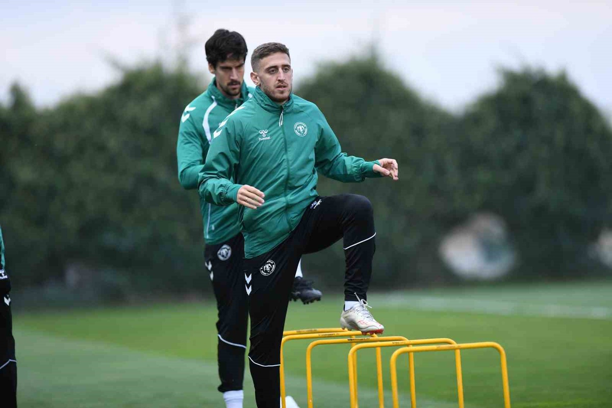 Konyaspor, Başakşehir maçı hazırlıklarını Murat Kurum Tesisleri'nde sürdürdü