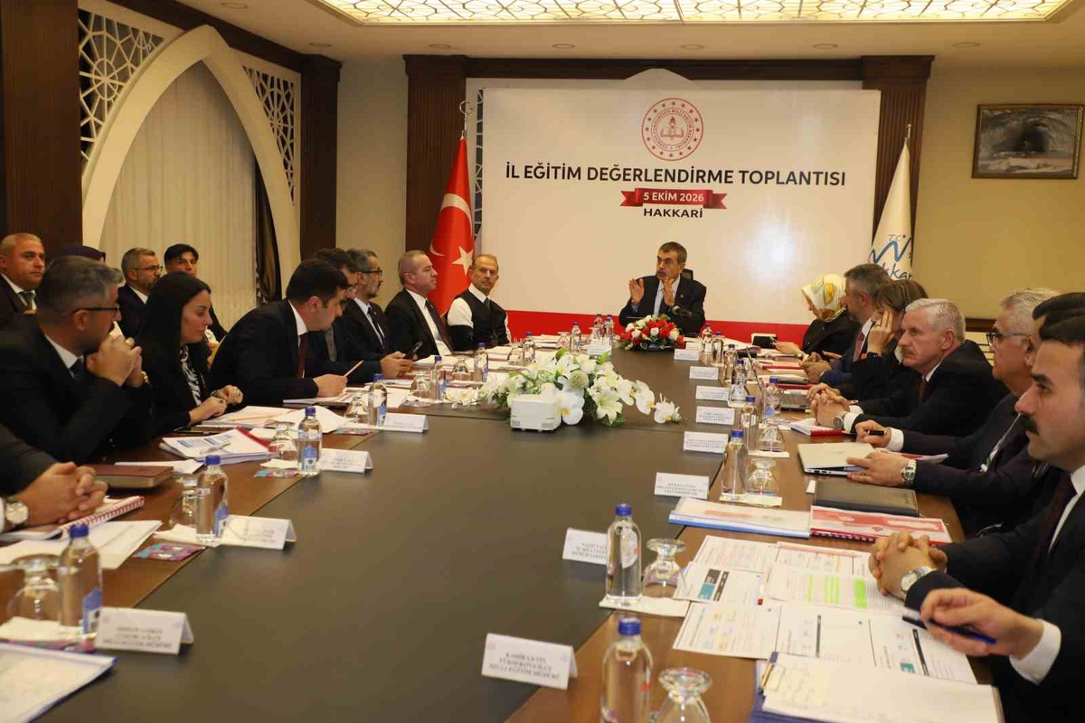 MEB Bakanı Tekin, Hakkari'de öğretmen sayısının yaklaşık üç kat arttığını açıkladı