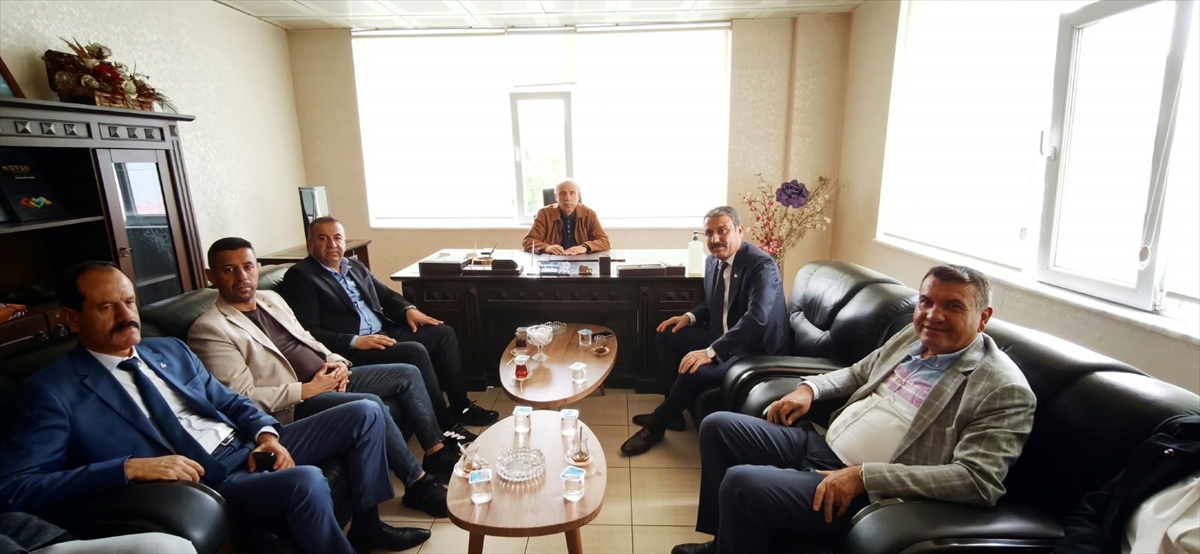 MHP Diyarbakır İl Başkanı Özcoşkun, Gıda Toptancılar Sitesi'nde esnafı dinledi