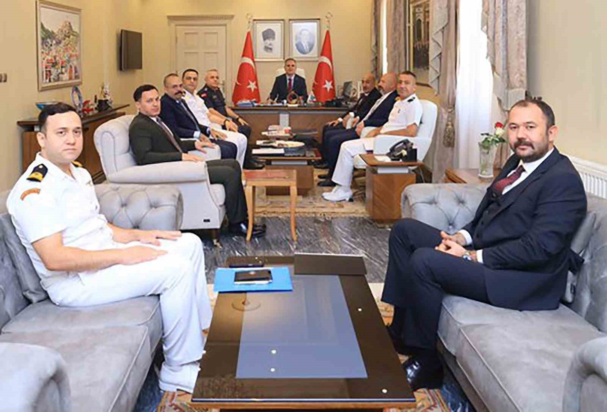 Muğla'da güvenlik ve asayiş çalışmaları Vali Akbıyık başkanlığında ele alındı