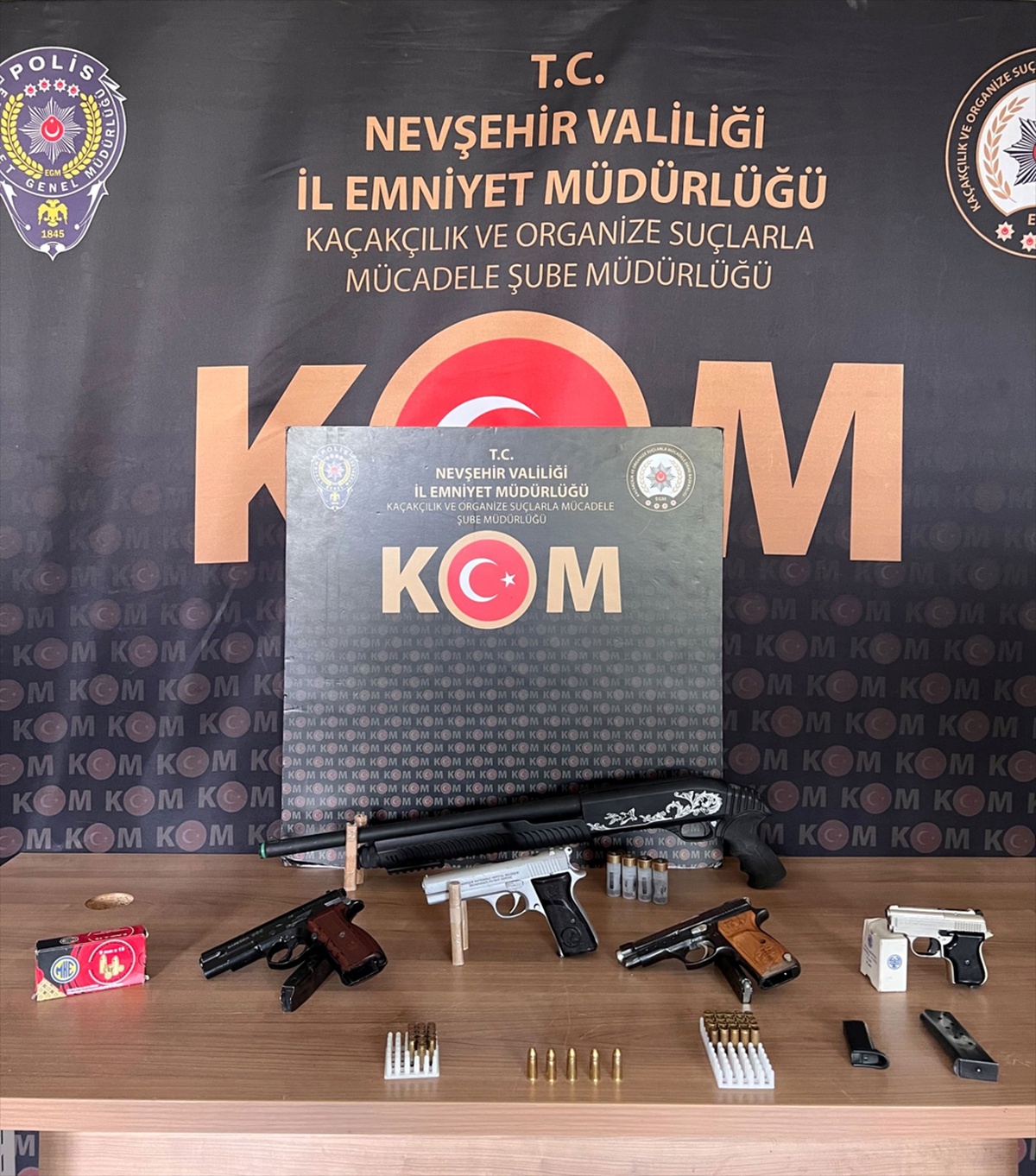 Nevşehir'de suç örgütü operasyonunda 10 şüpheli gözaltına alındı