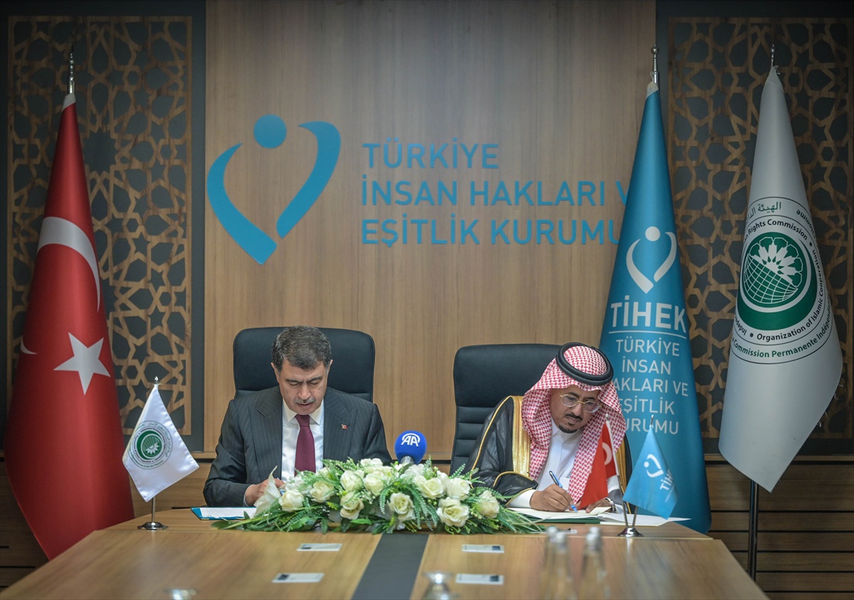 TİHEK ve İİT İnsan Hakları Komisyonu teknik işbirliği belgesini yeniledi