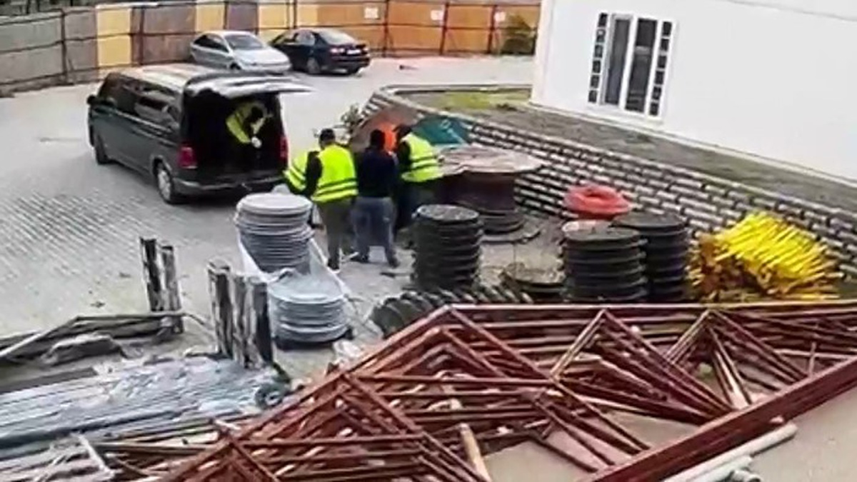 Tuzla'da 1 milyon 397 bin TL'lik kablo hırsızlığına karışan 3 şüpheli tutuklandı