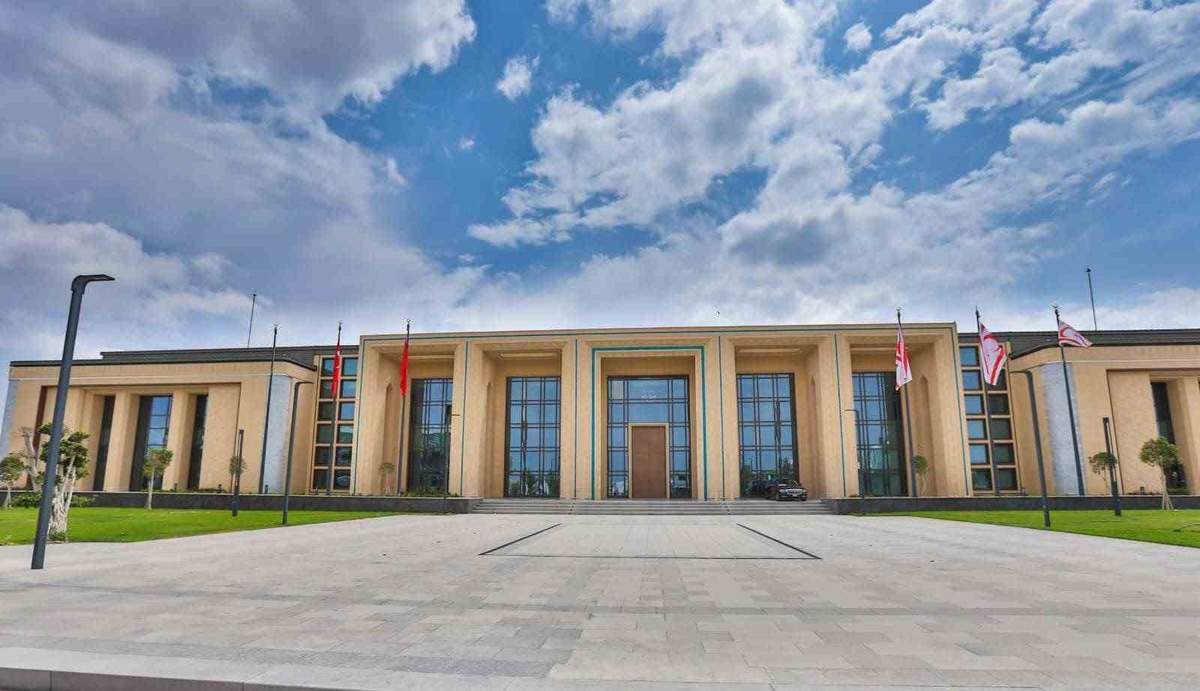AB Komisyonu, KKTC Cumhurbaşkanı Erhürman'a 'dikkatle not edildi' yanıtı verdi