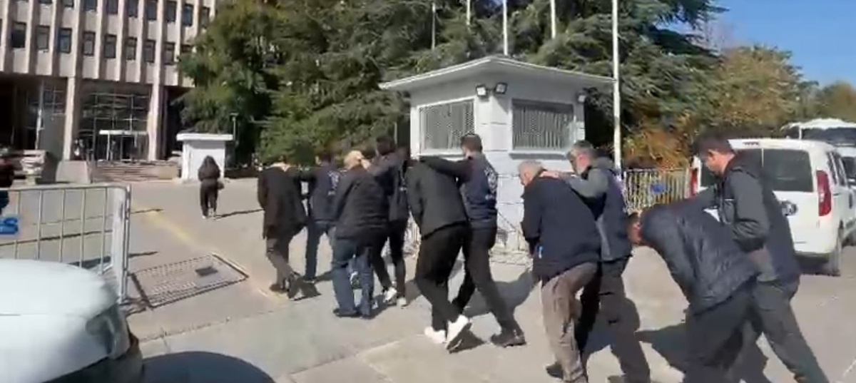 Ankara'da 90 milyon TL'lik dolandırıcılıkta 12 şüpheli tutuklandı