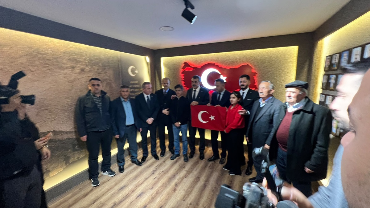 Bakan Tekin: En büyük borcumuz bu birlikteliği yeniden inşa etmek