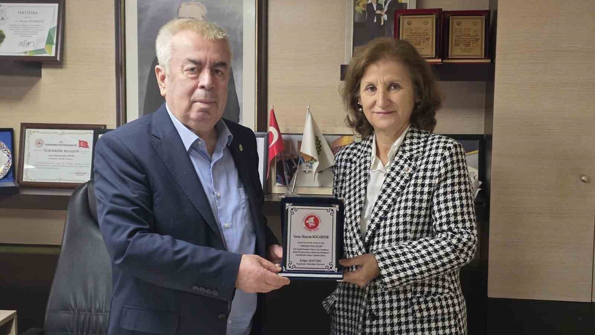 Bandırma'da Umuda Yolculuk kampanyası 11 ve 12'nci engelli aracı alımına vesile oldu