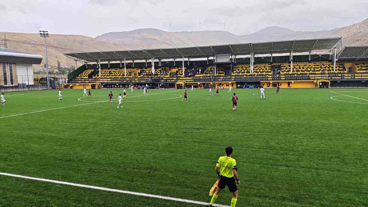 Bitlis Spor 1916, Türkiye Ziraat Kupası'nda Silifke Spor'u 6-0 mağlup etti