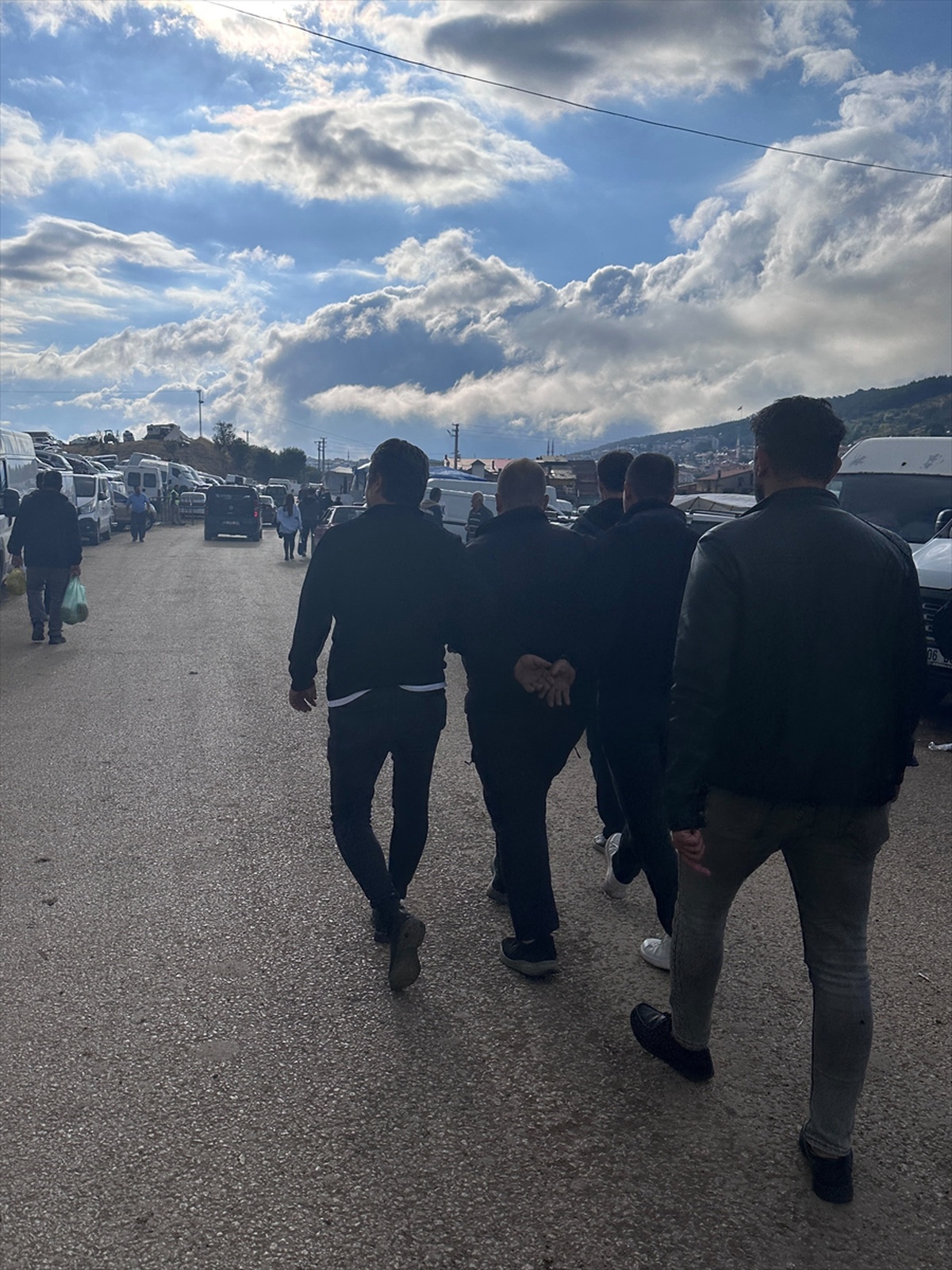 Bolu Gerede'de hırsızlıktan 5 yıl 2 ay hapis cezası bulunan hükümlü yakalandı