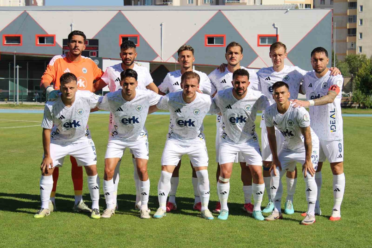 Erciyes 38 FK-Kahta 02 Spor kupa maçını Hakan Yüncü yönetecek