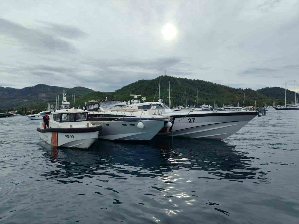 Fethiye'de göçmen kaçakçılığı operasyonunda 5 şüpheli tutuklandı