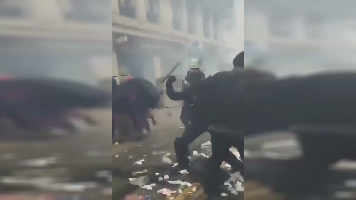 Fransa'da Lens'teki lise eyleminde 15 yaşındaki öğrenci bombayla elini kaybetti