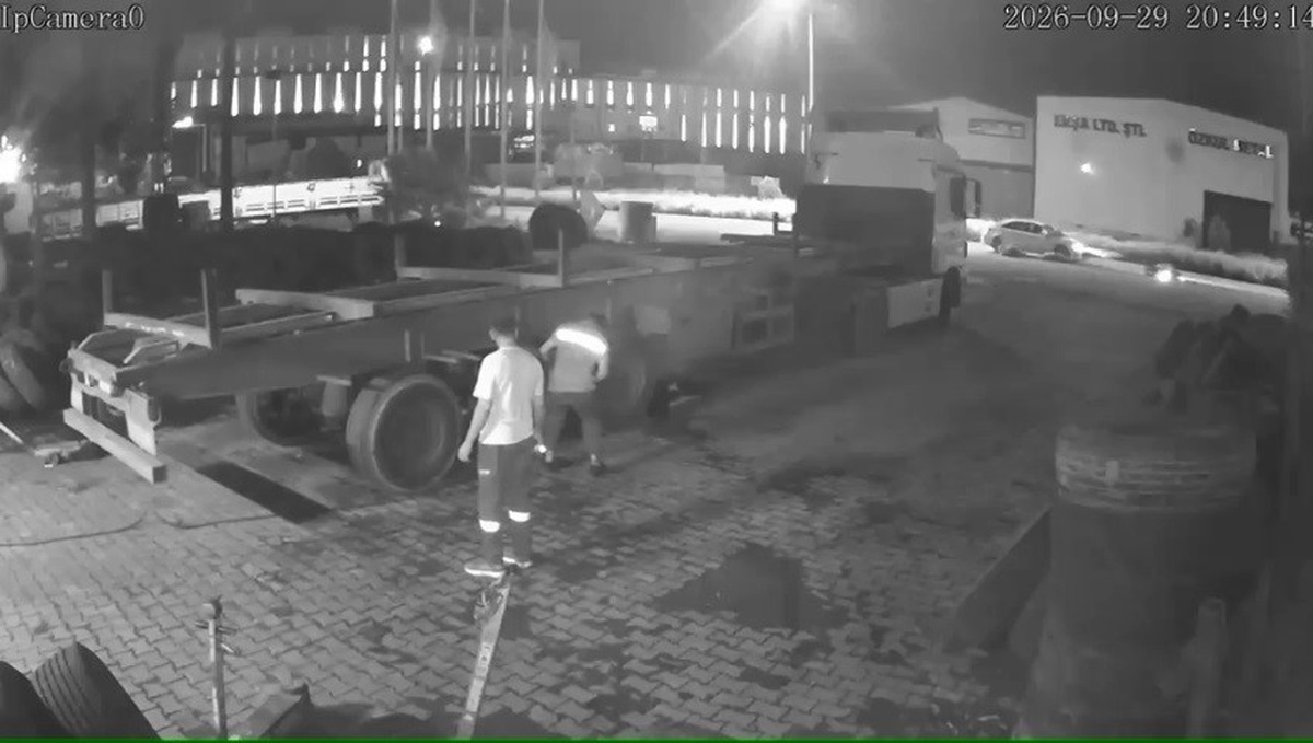 Hatay'da 45 günlük evli çifti taşıyan motosiklete otomobil arkadan çarptı! Ömer Çetinkaya'nın durumu ağır