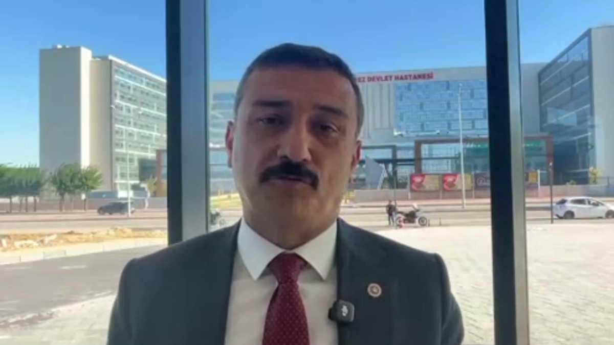 İYİ Partili Türkoğlu'ndan Bursa Ali Osman Sönmez Hastanesi'nin açılmamasına tepki: 'Açın da insanlara artık dert değil şifa dağıtın'